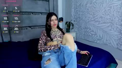 kitty_ass__ online show from 24, 11, 2025