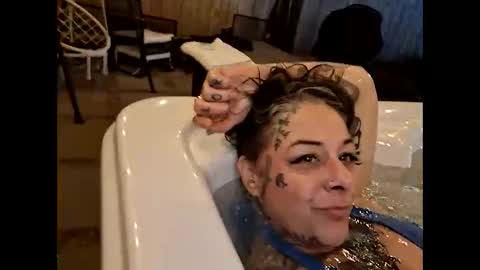 Snapshot of kitty_bang_bang chatting on 2, 5, 2026 kitty_bang_bang online show from 2, 5, 2026
