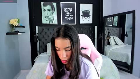 Kitty online show from 2, 10, 2025