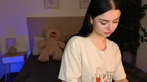 kitty_cut1ee_ online show from 11, 4, 2026