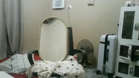 kitty_fussy online show from 8, 11, 2025