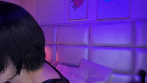 Camila online show from 8, 6, 2026