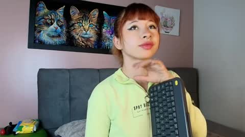 Snapshot of kitty_ganng chatting on 11, 5, 2026 Kitty online show from 11, 5, 2026