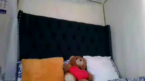kitty_kerry online show from 29, 7, 2026