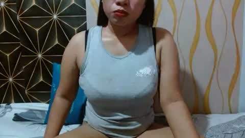 Snapshot of kitty_kheira chatting on 16, 6, 2026 Kheira online show from 16, 6, 2026
