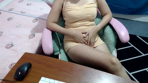 Snapshot of kitty_kity chatting on 20, 12, 2024 Kate online show from 20, 12, 2024