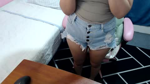 Snapshot of kitty_kity chatting on 9, 2, 2025 Kate online show from 9, 2, 2025