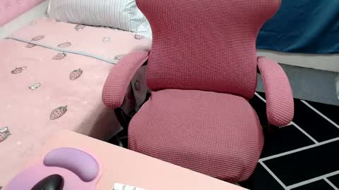Snapshot of kitty_kity chatting on 31, 3, 2026 Kate online show from 31, 3, 2026