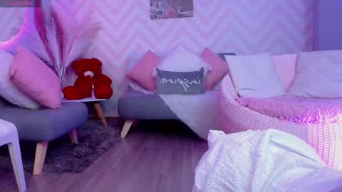 KITTY online show from 30, 9, 2025