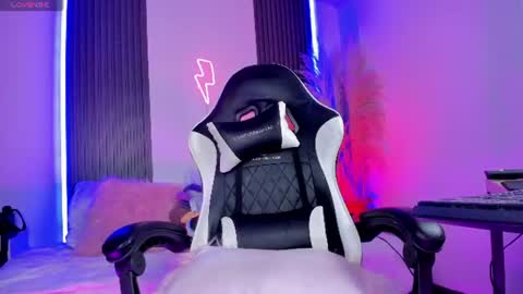 kitty online show from 25, 7, 2026
