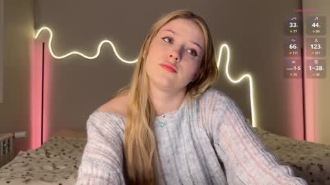 Monika online show from 1, 2, 2026