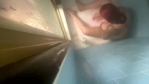 kittyLuvsDee online show from 27, 4, 2026