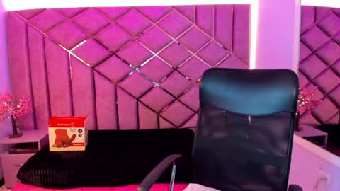 Sarah online show from 29, 7, 2026