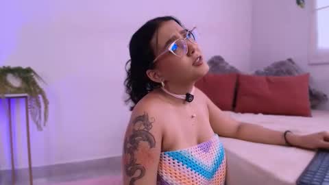 Sophie online show from 4, 11, 2025