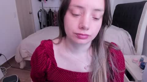 kittywantslove23 online show from 28, 6, 2026