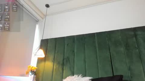 Snapshot of kittyy_milk chatting on 30, 10, 2025 K I T T Y Y online show from 30, 10, 2025