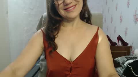 KittyyBeauty online show from 16, 11, 2025