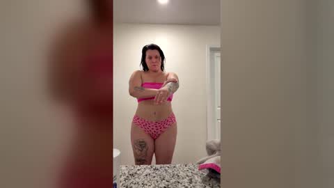 Snapshot of kittyykat4571 chatting on 2, 4, 2026 Kat3 online show from 2, 4, 2026