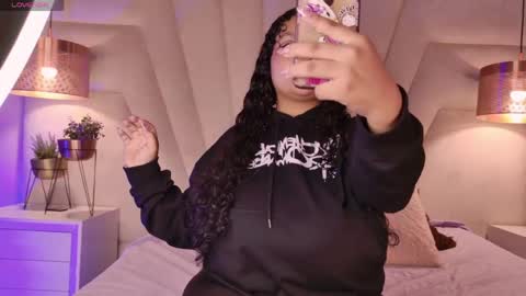 Kitty Hill online show from 23, 4, 2026