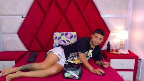 Luisa y Jairo online show from 29, 11, 2025