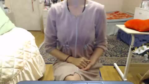 Snapshot of kiuminberry chatting on 22, 11, 2025 KiuminBerry online show from 22, 11, 2025