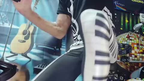 kiveuxmakeu online show from 20, 9, 2025