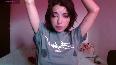 kiyu online show from 1, 1, 2025