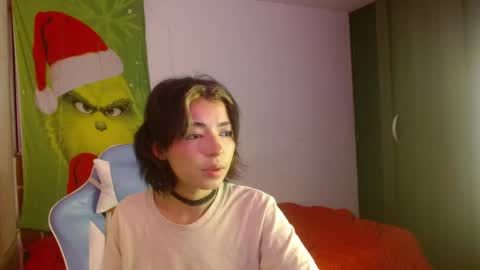 kiyu online show from 18, 11, 2025