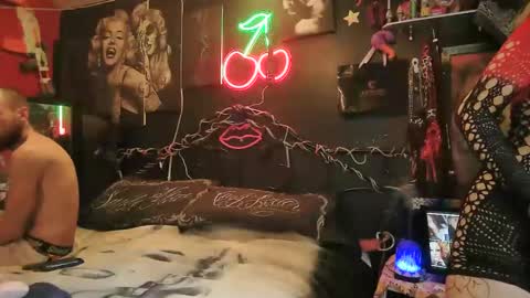 Snapshot of kjs_daddy123 chatting on 20, 2, 2026 Daddy His Splash Queen online show from 20, 2, 2026