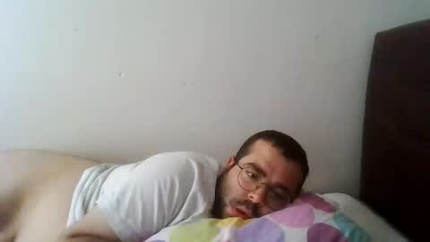 kkadam1 online show from 4, 10, 2025