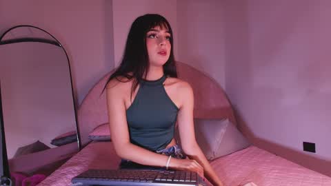 Kkira  online show from 26, 4, 2026