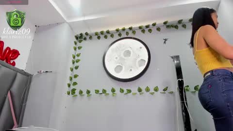 klariz09 online show from 25, 4, 2026