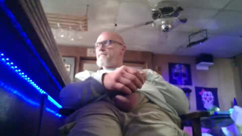 MrKleeen online show from 12, 4, 2026