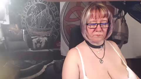 Michelle online show from 23, 3, 2026