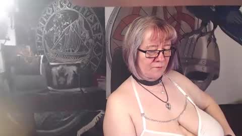 Michelle online show from 19, 4, 2026