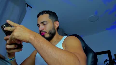 Snapshot of klinsmannwalton chatting on 27, 10, 2025 klinsmannwalton online show from 27, 10, 2025