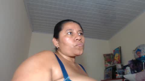 Snapshot of kloe_boobs chatting on 9, 10, 2025 Kloe online show from 9, 10, 2025