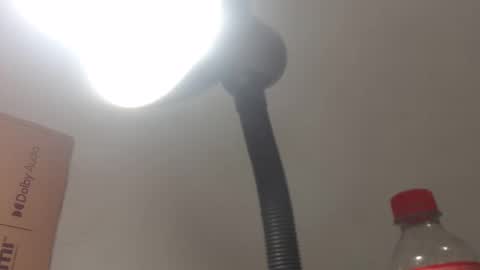 Snapshot of kloe_boobs chatting on 21, 11, 2025 Kloe online show from 21, 11, 2025