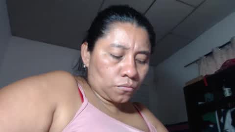 Snapshot of kloe_boobs chatting on 23, 11, 2025 Kloe online show from 23, 11, 2025