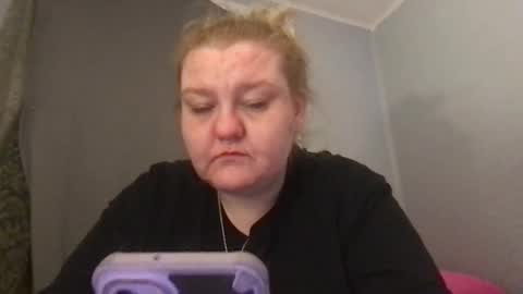 Snapshot of kmarie1196 chatting on 16, 3, 2026 kmarie1196 online show from 16, 3, 2026