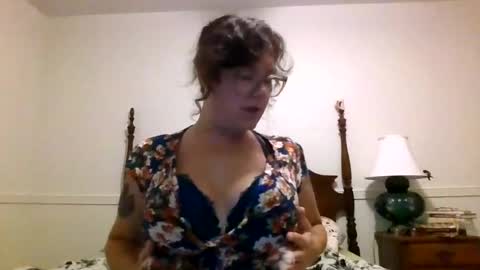 Snapshot of kneelprescott chatting on 25, 7, 2026 KneelPrescott online show from 25, 7, 2026
