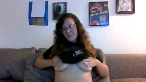 Snapshot of kneelprescott chatting on 31, 7, 2026 KneelPrescott online show from 31, 7, 2026