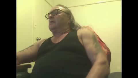 Snapshot of knobout chatting on 5, 3, 2026 knobout online show from 5, 3, 2026