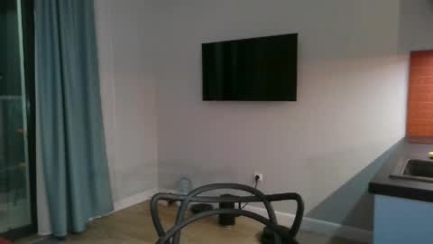 Adam online show from 29, 4, 2026