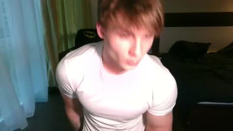 Snapshot of knotsiemens chatting on 18, 6, 2026 Adam online show from 18, 6, 2026