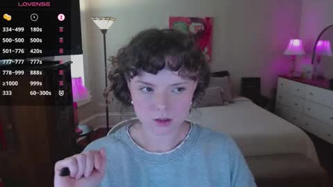 knowlita  online show from 21, 10, 2025