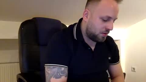 hugo online show from 5, 4, 2026