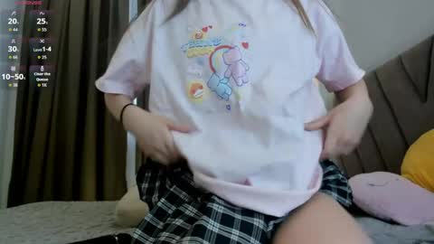 Snapshot of kok0mi_ chatting on 2, 4, 2026 Koko online show from 2, 4, 2026