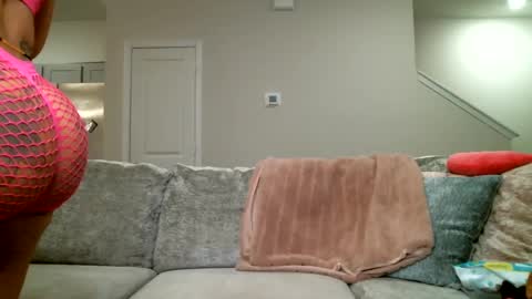 Koko Kwinn online show from 5, 2, 2025