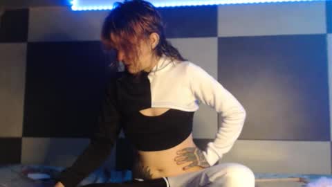 Snapshot of konekokawai chatting on 12, 9, 2025 konekokawai online show from 12, 9, 2025